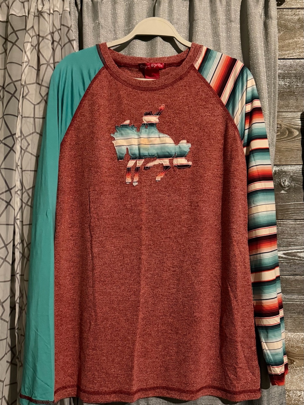 Women’s Long Sleeve Mixed-Stripe Raglan Top - Rust & Teal